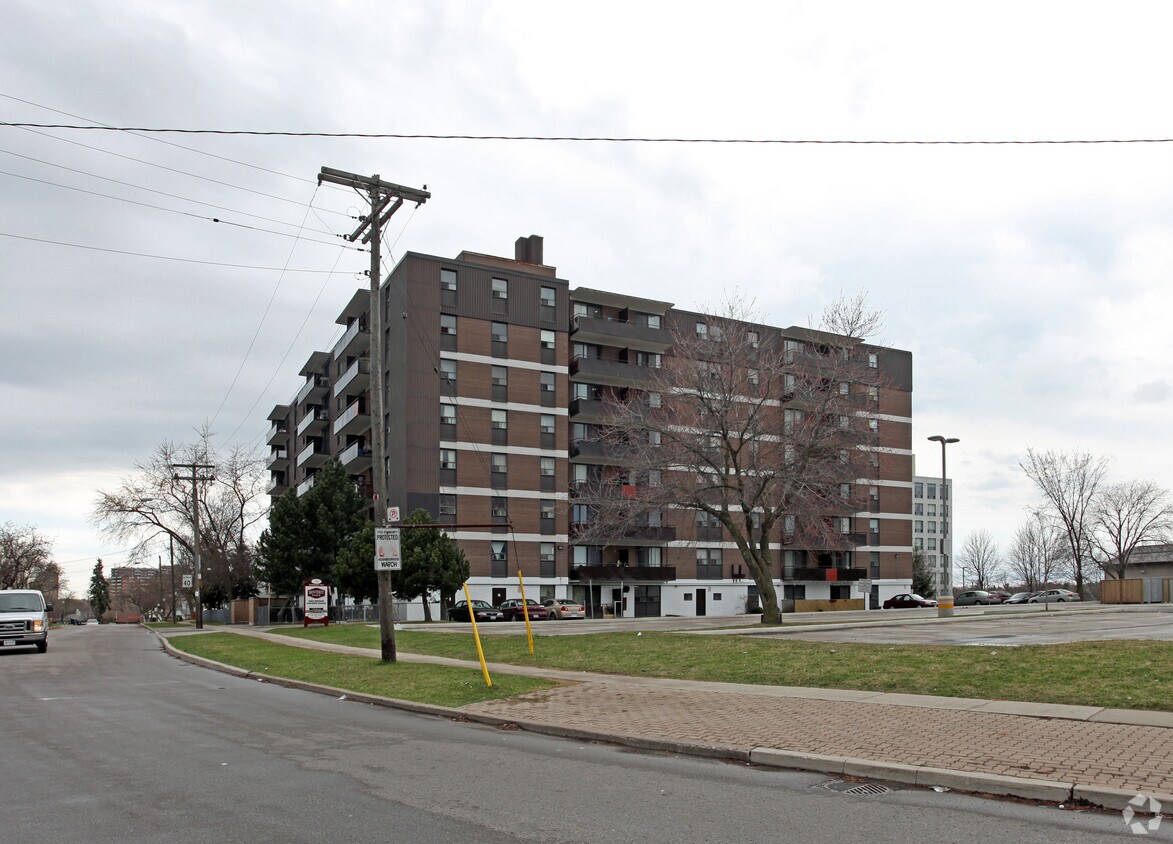 Photo principale - 35 Confederation Dr