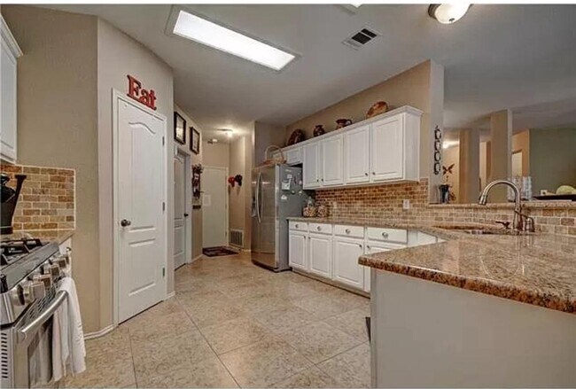 Foto del edificio - 4612 Chesney Ridge Dr