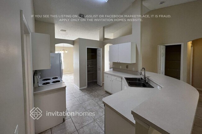 Foto del edificio - 2561 SW Calender St