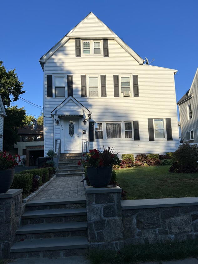 Main - 329 Rich Ave (Mount Vernon, NY)