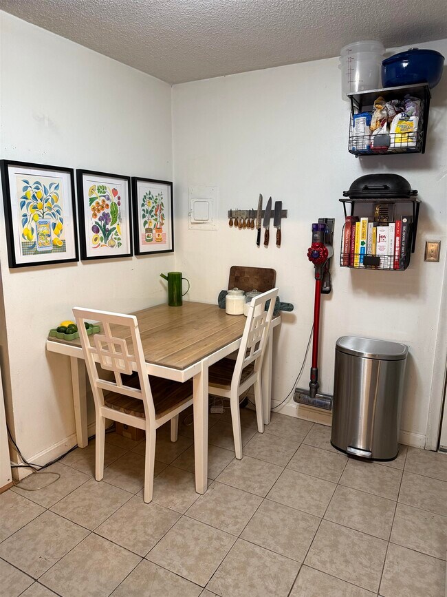 Foto del edificio - 3 Lancelot Court