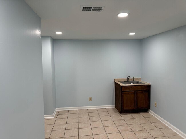 Building Photo - 15408 Neman Dr