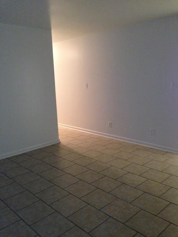 Building Photo - 10131 Catalina Dr
