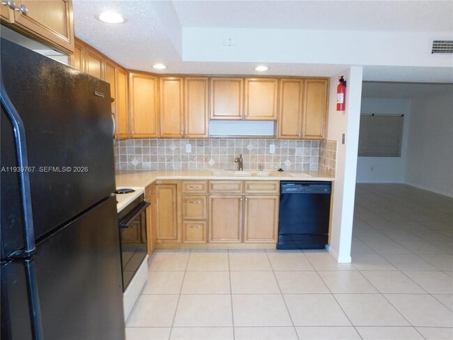 Building Photo - 8015 SW 107th Ave