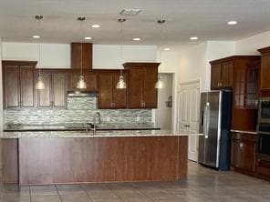 Building Photo - 2086 Sola Vista Ave