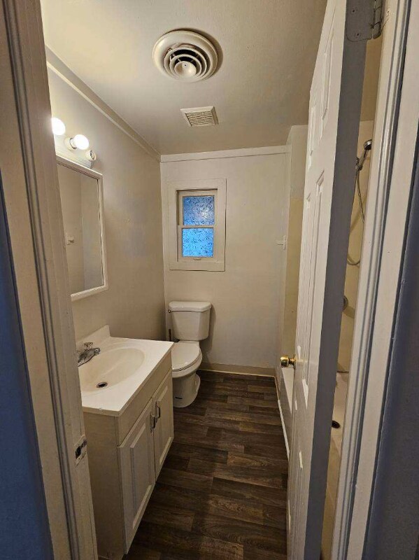 5058 Bear Rd, Syracuse, NY 13212 Room for Rent in Syracuse, NY