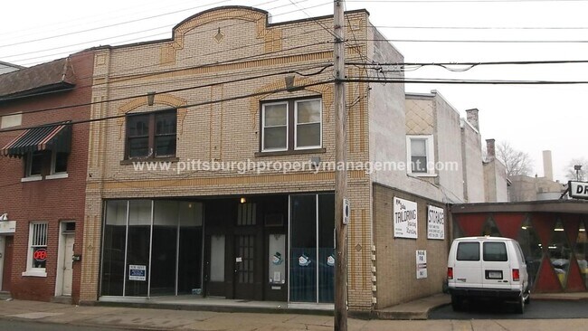 Building Photo - 909 Chartiers Ave