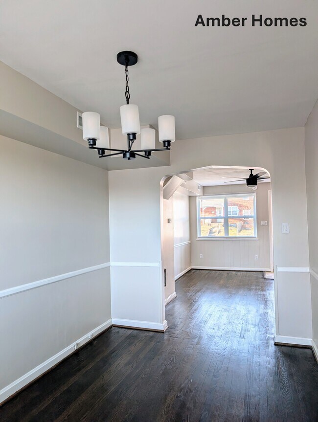 Foto del edificio - 1505 Becklow Ave