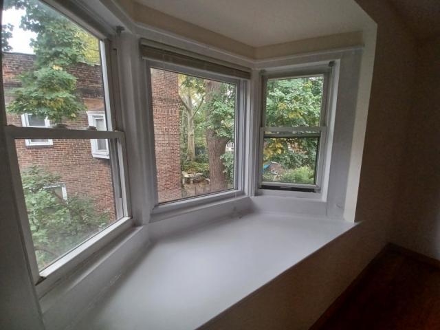 Building Photo - 1 bedroom in SUNNYSIDE NY 11104