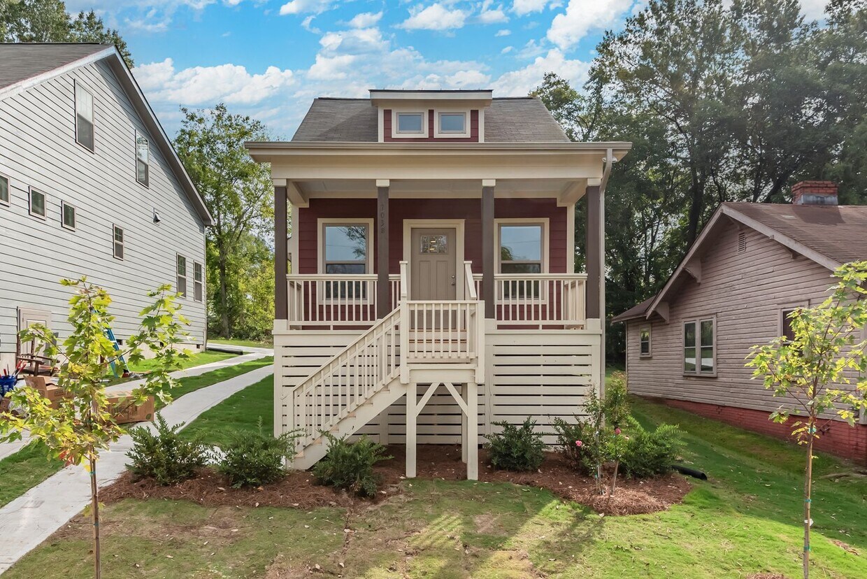 Primary Photo - Available late August! Brand New 3-bedroom...