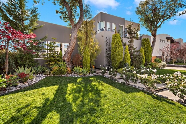 Foto del edificio - Luxury Laguna Beach Rental – Panoramic Vie...