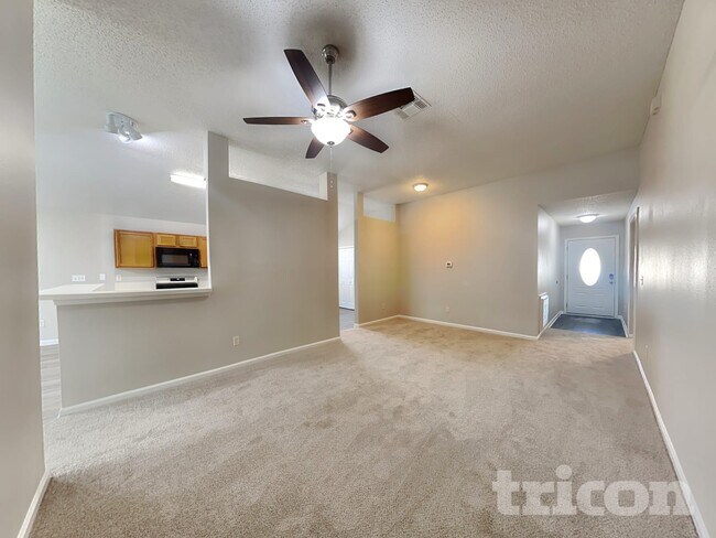 Foto del edificio - 9 Riddle Pl