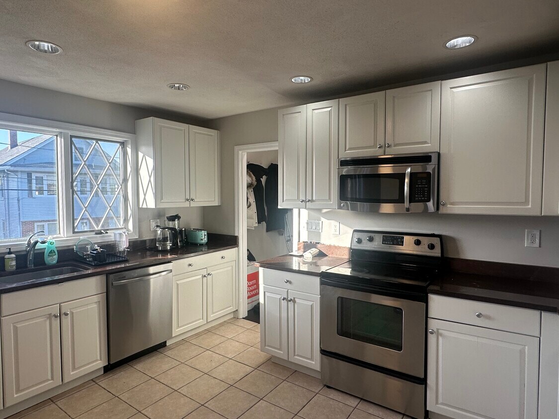 Foto principal - 59 Sunset Rd