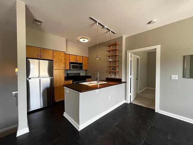 Building Photo - 1201 Grove Blvd