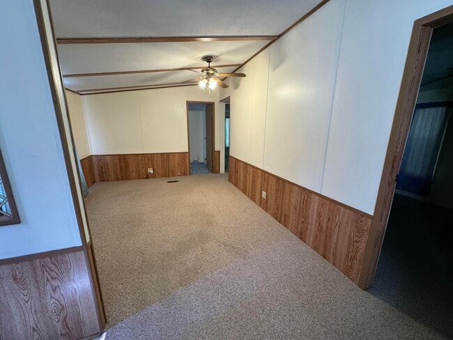 Building Photo - 14551 OH-93