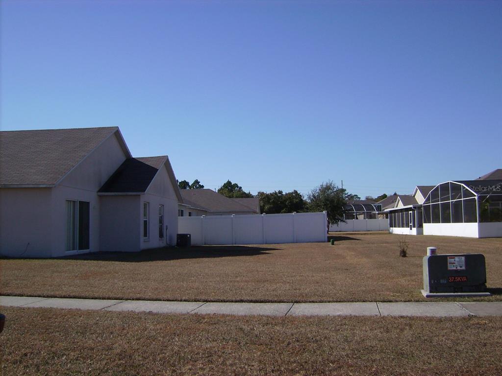 Building Photo - 1801 Karat Ct