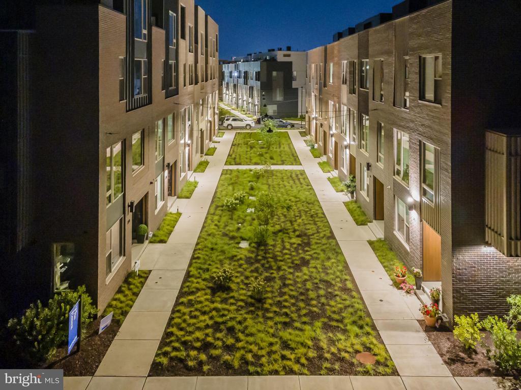 Foto principal - 3210 Birchview Walk
