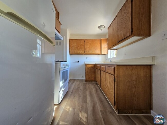 Building Photo - 1467 Hamilton Ave