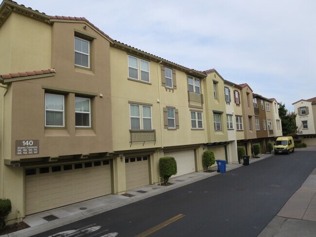Building Photo - BEAUTIFUL & SPACIOUS 2 BEDROOM HOME IN MILPITAS, CA!!!