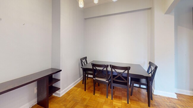 Foto del edificio - 2515 K St NW