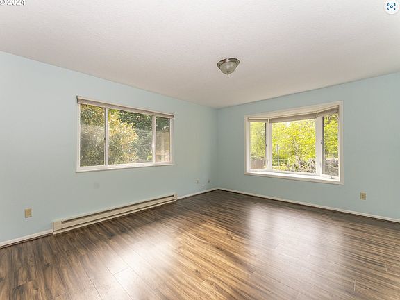 Foto del edificio - 2123 SE Sherrett St