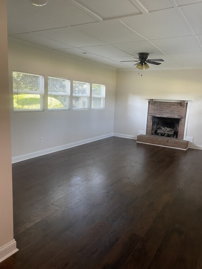 Building Photo - 101 Honeycutt Dr