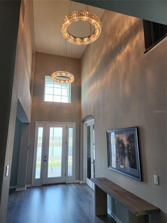 Building Photo - 9838 Cabernet Ave