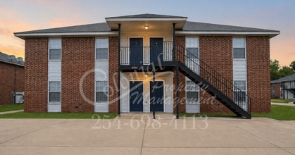 Building Photo - 5705 Greengate Dr