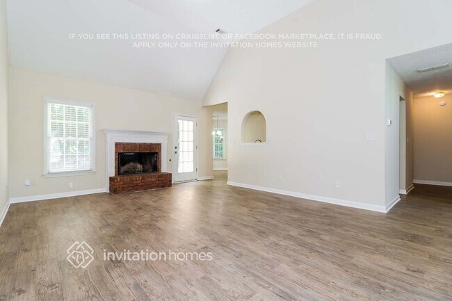 Building Photo - 620 Georgian Hills Dr