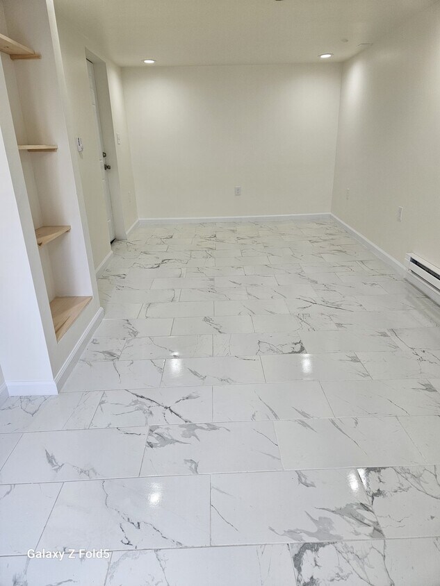 Foto del edificio - 424 Leslie St