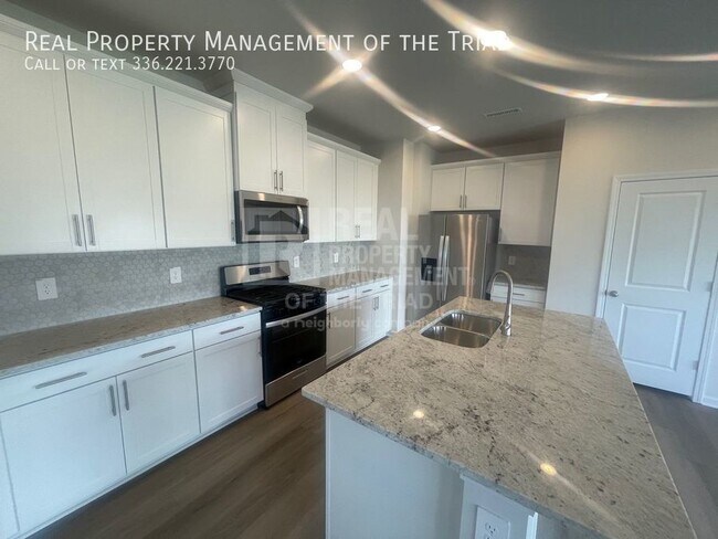 Building Photo - Brand New 2024 Haw River 4 Bedroom, 2 1/2 ...