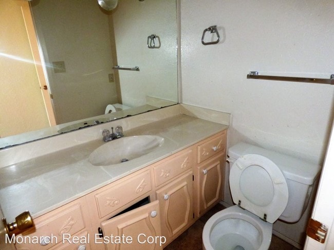 Building Photo - 2 br, 1.5 bath House - 1605 Telshor R