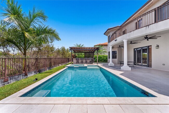 Foto del edificio - 7751 SW 188th St