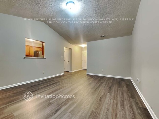 Foto del edificio - 11017 White Stag Dr