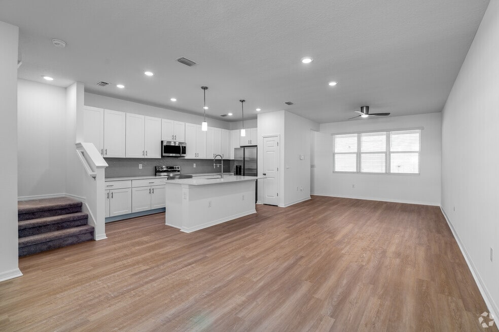 Osceola Bend Apartment Homes - 3201 Espinosa Dr Kissimmee, FL 34741 ...