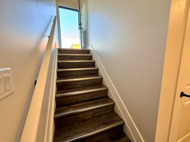 Photo du bâtiment - 24254 Winter Line Rd