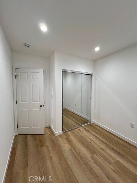 Foto del edificio - 18658 Runnymede St