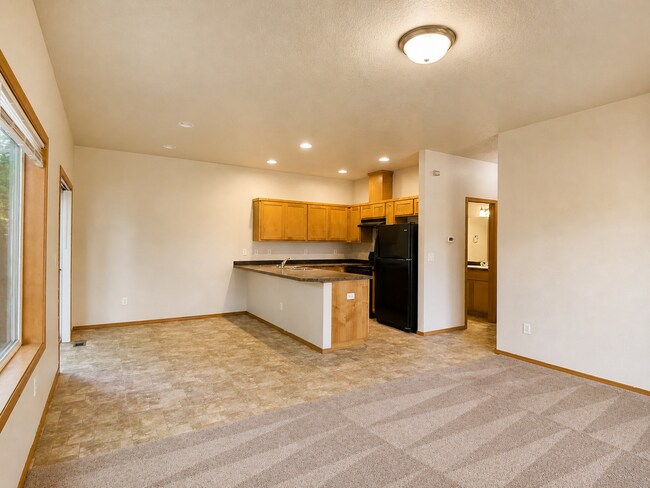 Foto del edificio - 4825 Northeast 124th Ct.