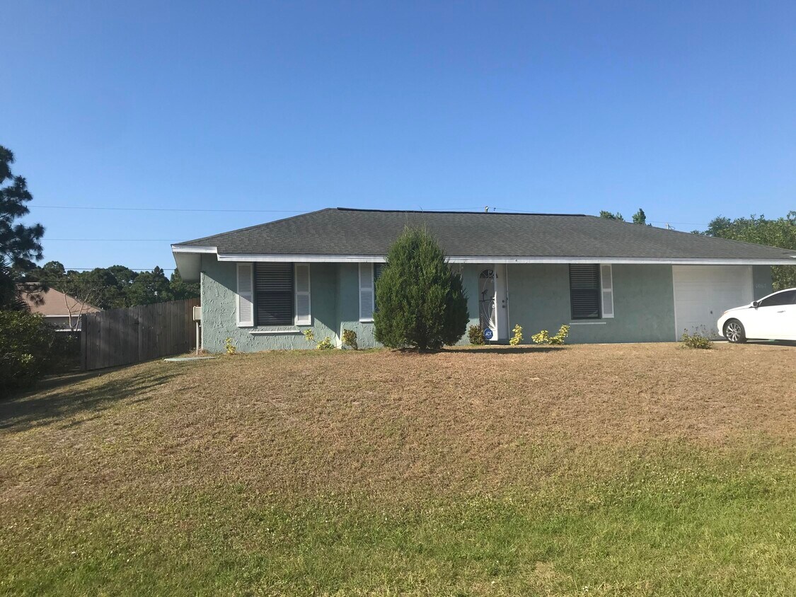1067 SW Payne Ave, Port Saint Lucie, FL 34953 House Rental in Port