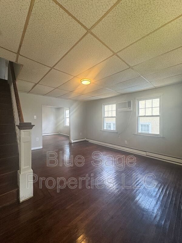 Building Photo - 3207 Albemarle Ave