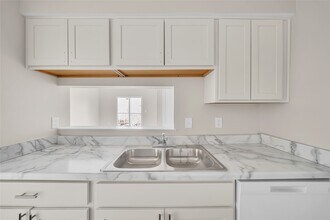 Building Photo - 12619 Ashford Meadow Dr