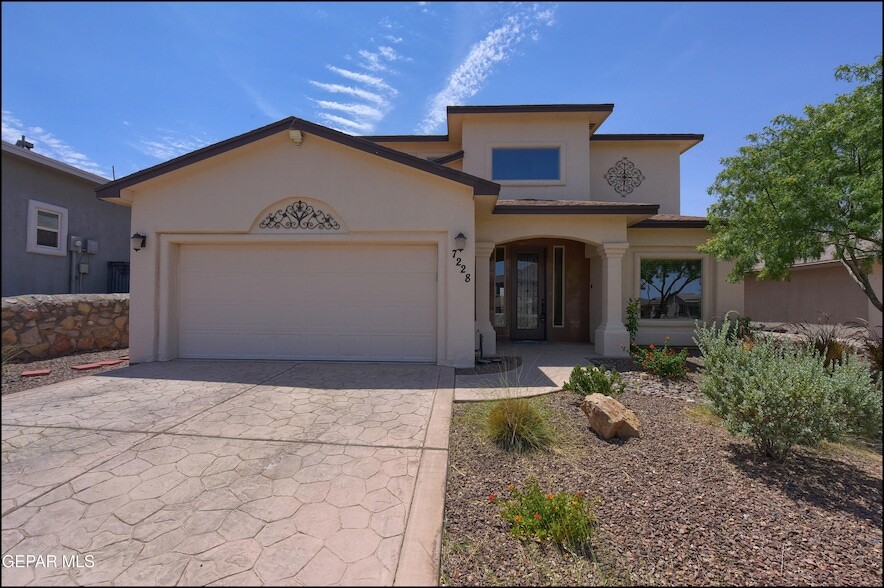 Foto principal - 7228 Longspur Drive