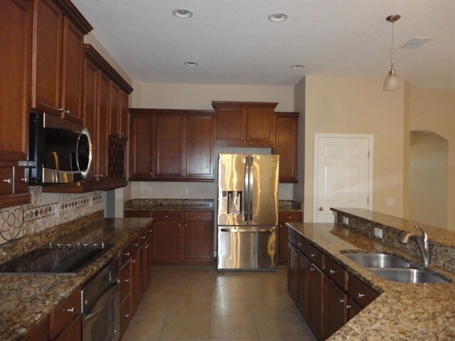 Foto del edificio - 5402 Coral Shell Way