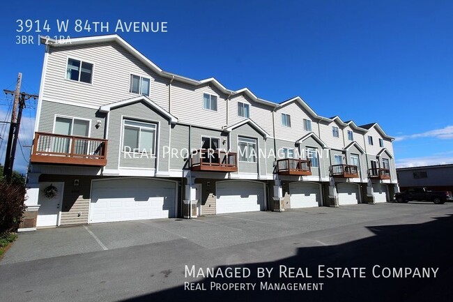 Building Photo - Sand Lake Luxury Townhome with Two Car Garage