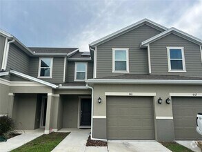 Building Photo - 661 Stoney Pointe Cir