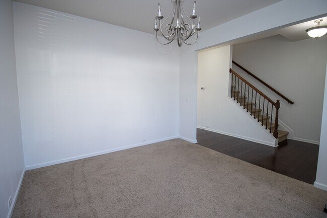 Foto del edificio - 141 Hay Meadow Ln