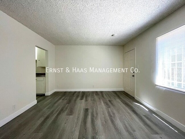 Foto del edificio - 202 N Culver Ave