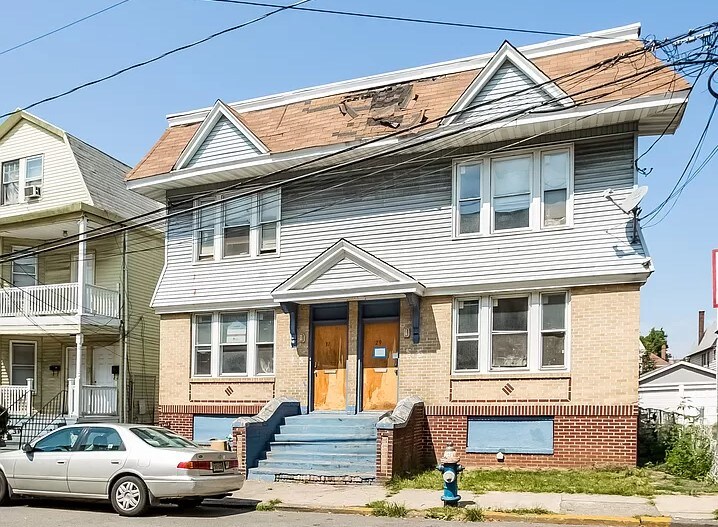 2931 Howard St Unit 2L, Irvington, NJ 07111 Room for Rent in
