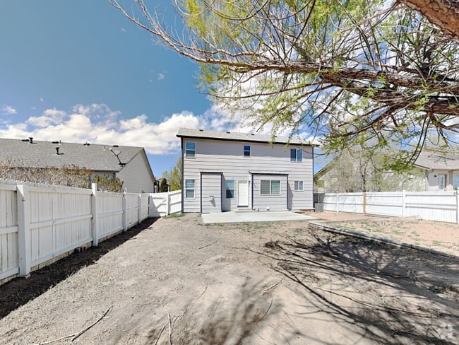 Building Photo - 7218 Moss Bluff Ct