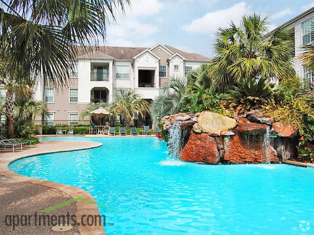Pool - Reserve @ Fountain Lake